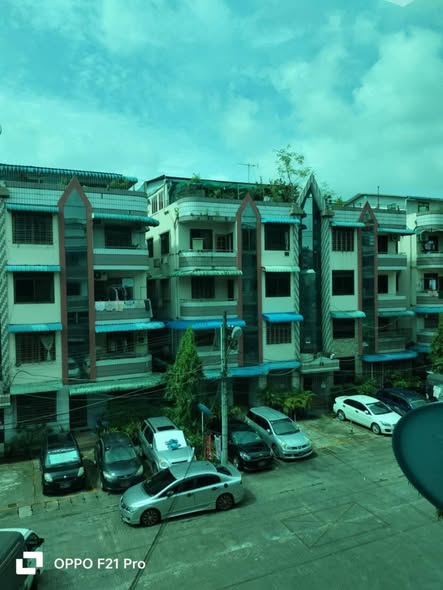 #‌ကမာရွတ်မြို့နယ်_ရွှေစံပယ်ရိပ်မွန်အိမ်ရာရှိ_တိုက်ခန်းငှားမည်...