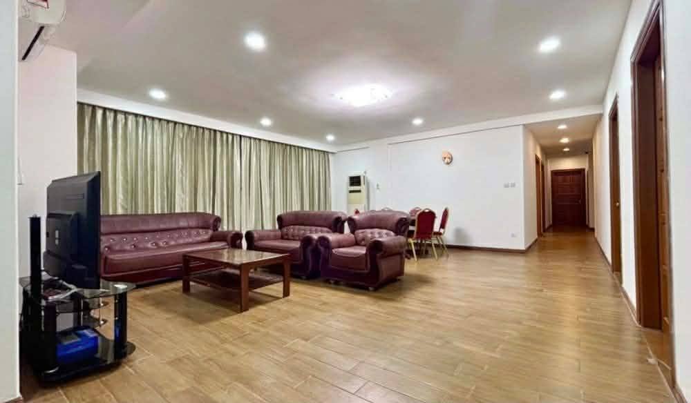 ✅ Shwe Zabu Deik Condo အခန်းကျယ်အငှား​လေးပါရှင် ။✅