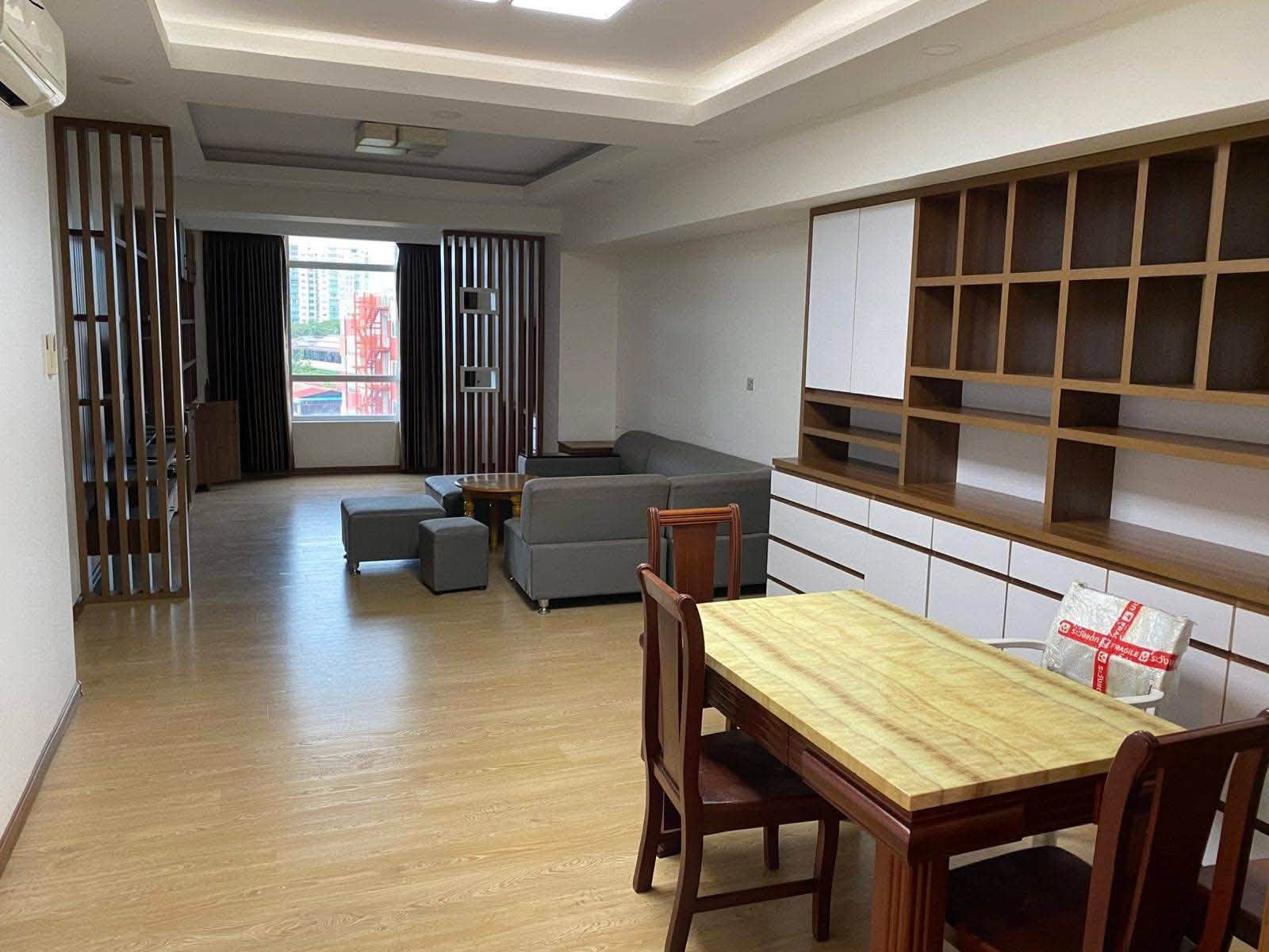 🏢 မောင်ဗမာကွန်ဒို (Maung Bamar Condo) အငှား 📍 ၆ မိုင်ခွဲ၊ ပြည်လမ်း၊ လှိုင်မြို့နယ်