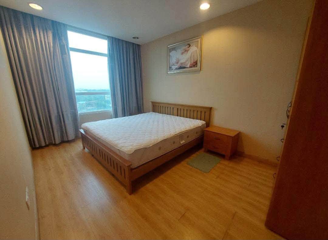 🏙️ Gems Garden Condo – 2 Bedroom Unit for Sale 📍 Location – သဇင်လမ်း၊ အင်းစိန်လမ်းမကြီးအနီး၊ လှိုင်မြို့နယ်