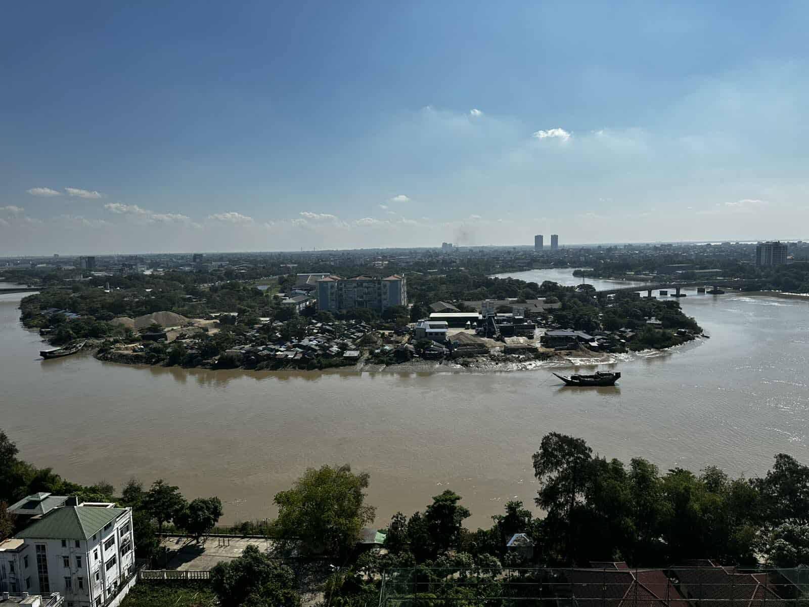 🏙️ River Viewအပွင့် အခန်းအရောင်း 🏙️