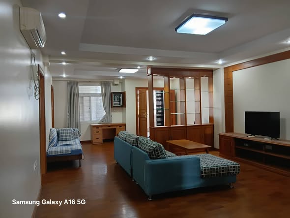 🎯 မြေနုကွန်ဒိုအရောင်း 🎯