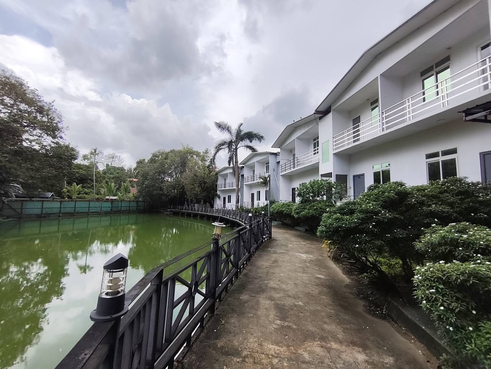 #မရမ်းကုန်း_SedonaHotelအနီး_Hotel_Motel_ငှားမည် #အရောင်းလည်းရှိတယ်နော်