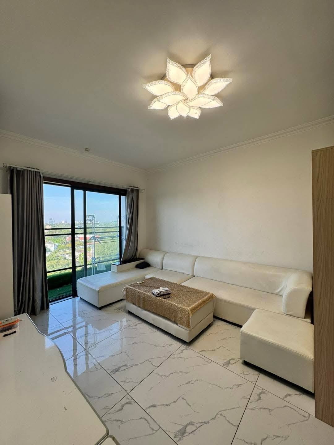 Kanbae Tower For Rent