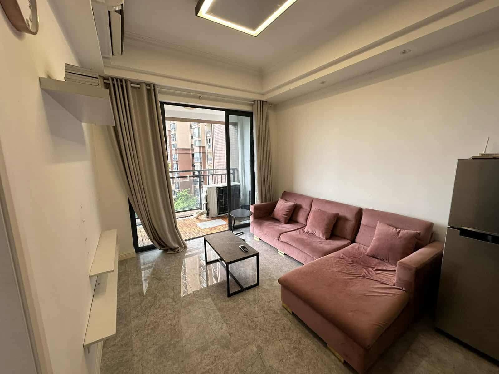 Maintenance Fee အပါနဲ့ငှားလို့ရမဲ့  Golden City Condo ကအငှားခန်းလေးပါရှင် ။